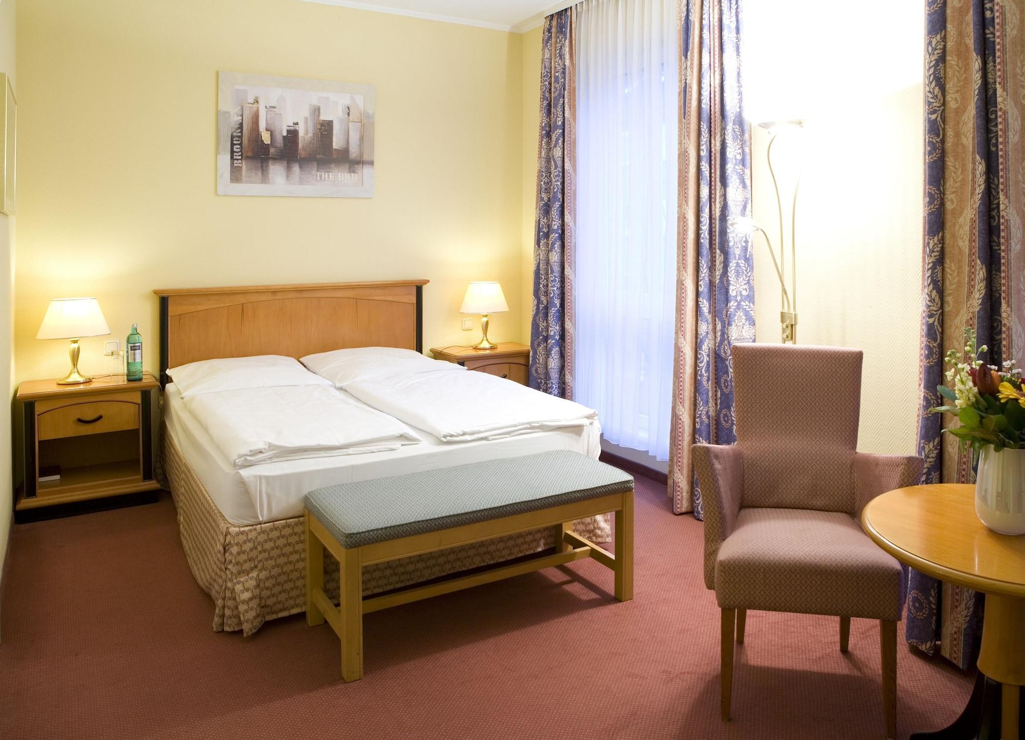 Relexa Hotel Bellevue An Der Alster Hamburg Kültér fotó